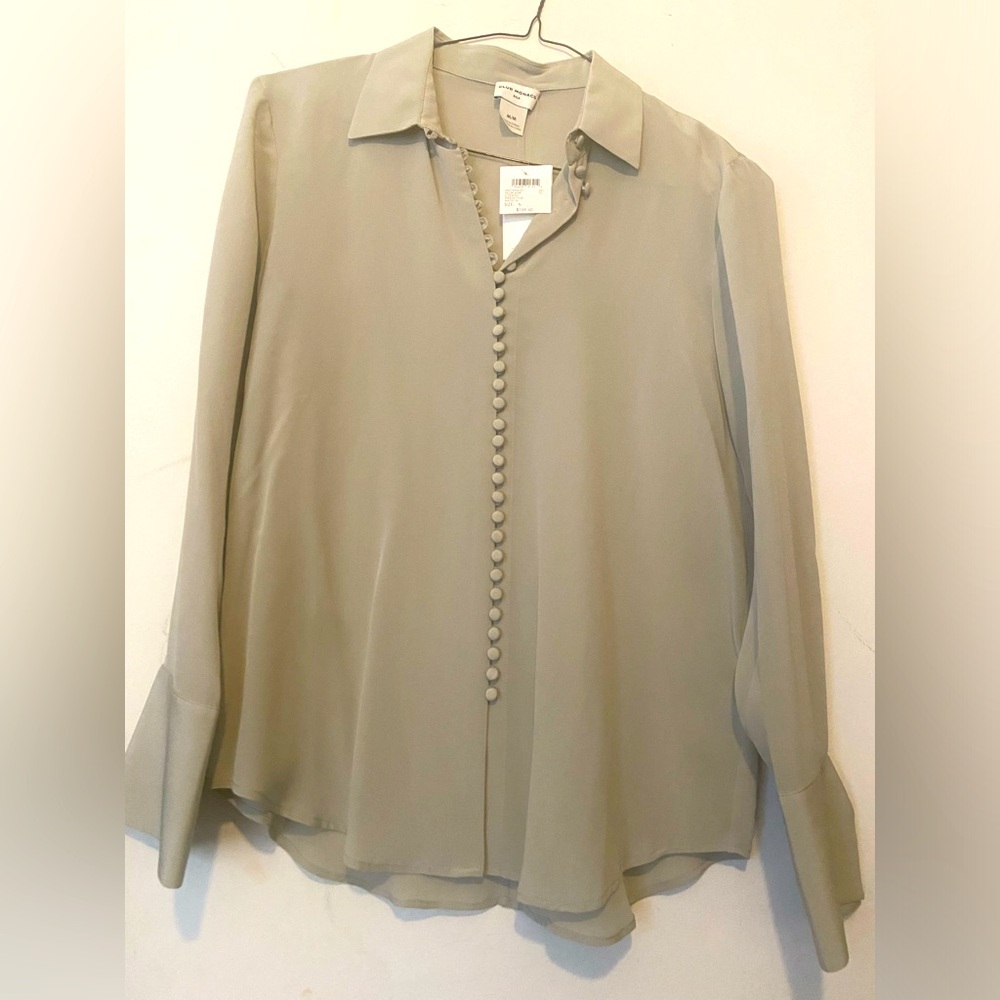 Elegant Club Monaco Silk Blouse